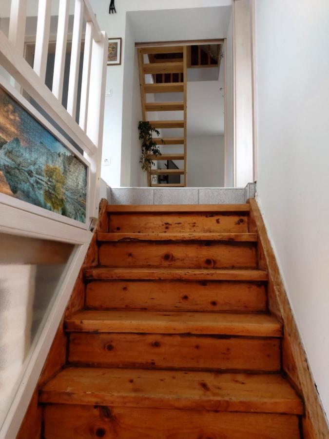 Hisa Sreco Apartment Бегунье на Горенскем Екстериор снимка