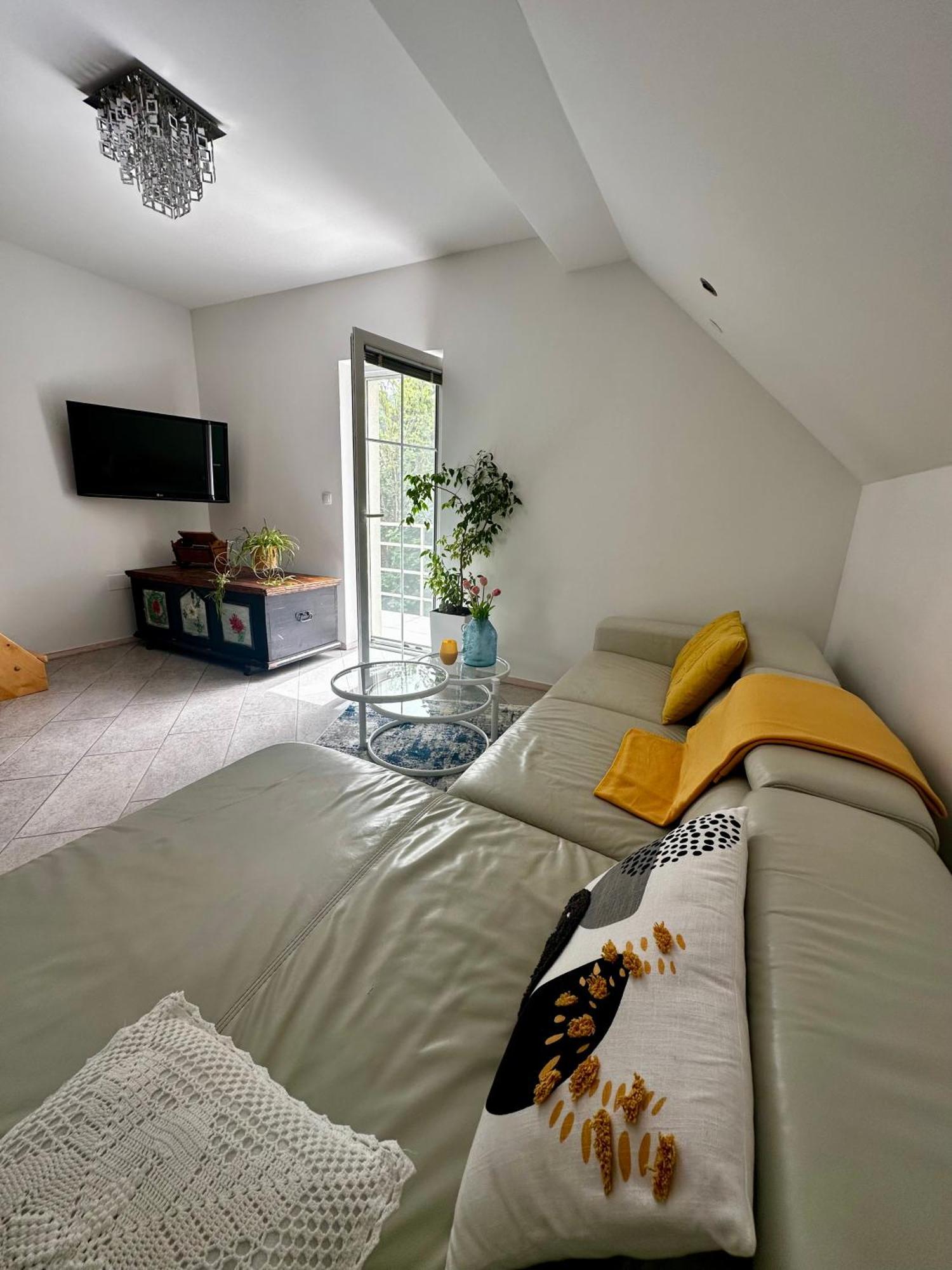 Hisa Sreco Apartment Бегунье на Горенскем Екстериор снимка